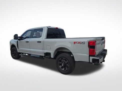 Used 2025 Ford F250 XL w/ STX Appearance Package AWD/4WD image 4