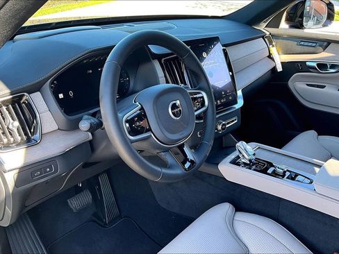 New 2026 Volvo XC90 T8 Ultra w/ Lounge Package AWD/4WD image 31
