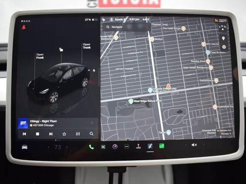 Used 2023 Tesla Model Y Long Range image 18