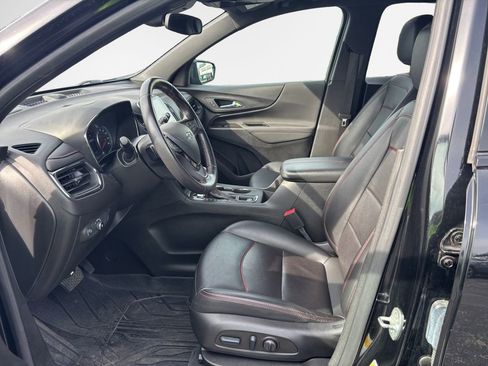 Used 2022 Chevrolet Equinox RS w/ RS Leather Package FWD image 12