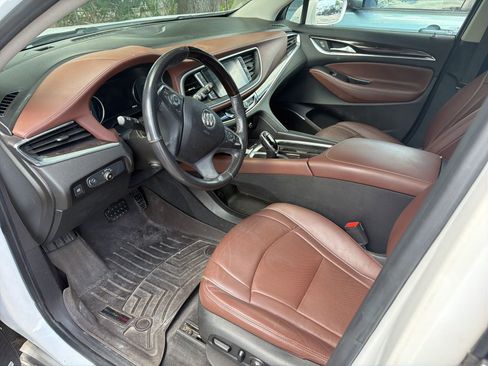Used 2019 Buick Enclave Avenir w/ Avenir Technology Package image 6
