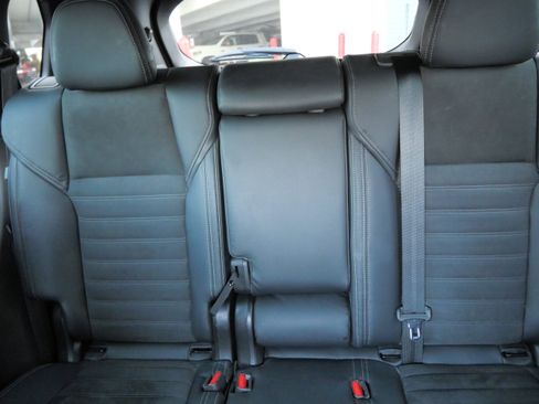 Used 2022 Mitsubishi Outlander SE image 13