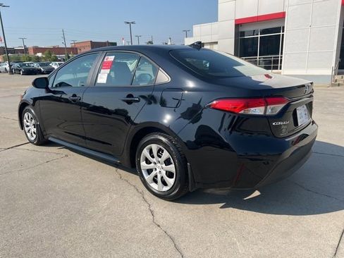 New 2026 Toyota Corolla LE FWD image 9