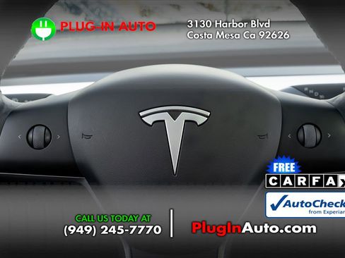 Used 2025 Tesla Model Y Long Range RWD image 19