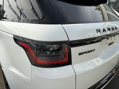 Used 2019 Land Rover Range Rover Sport HSE Dynamic AWD/4WD image 19