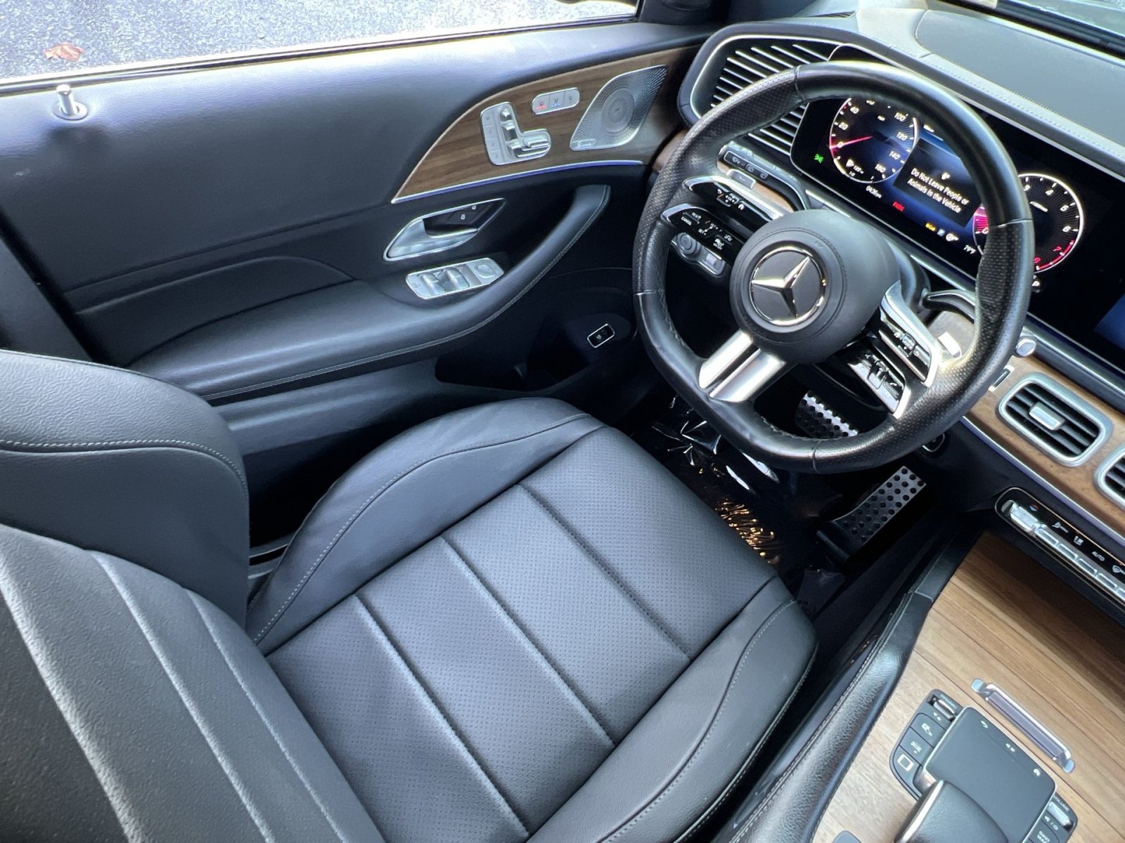 Certified 2025 Mercedes-Benz GLS 450 4MATIC image 16