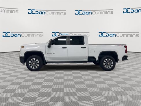 Used 2022 Chevrolet Silverado 2500 Custom w/ Gooseneck/5TH Wheel Package image 5
