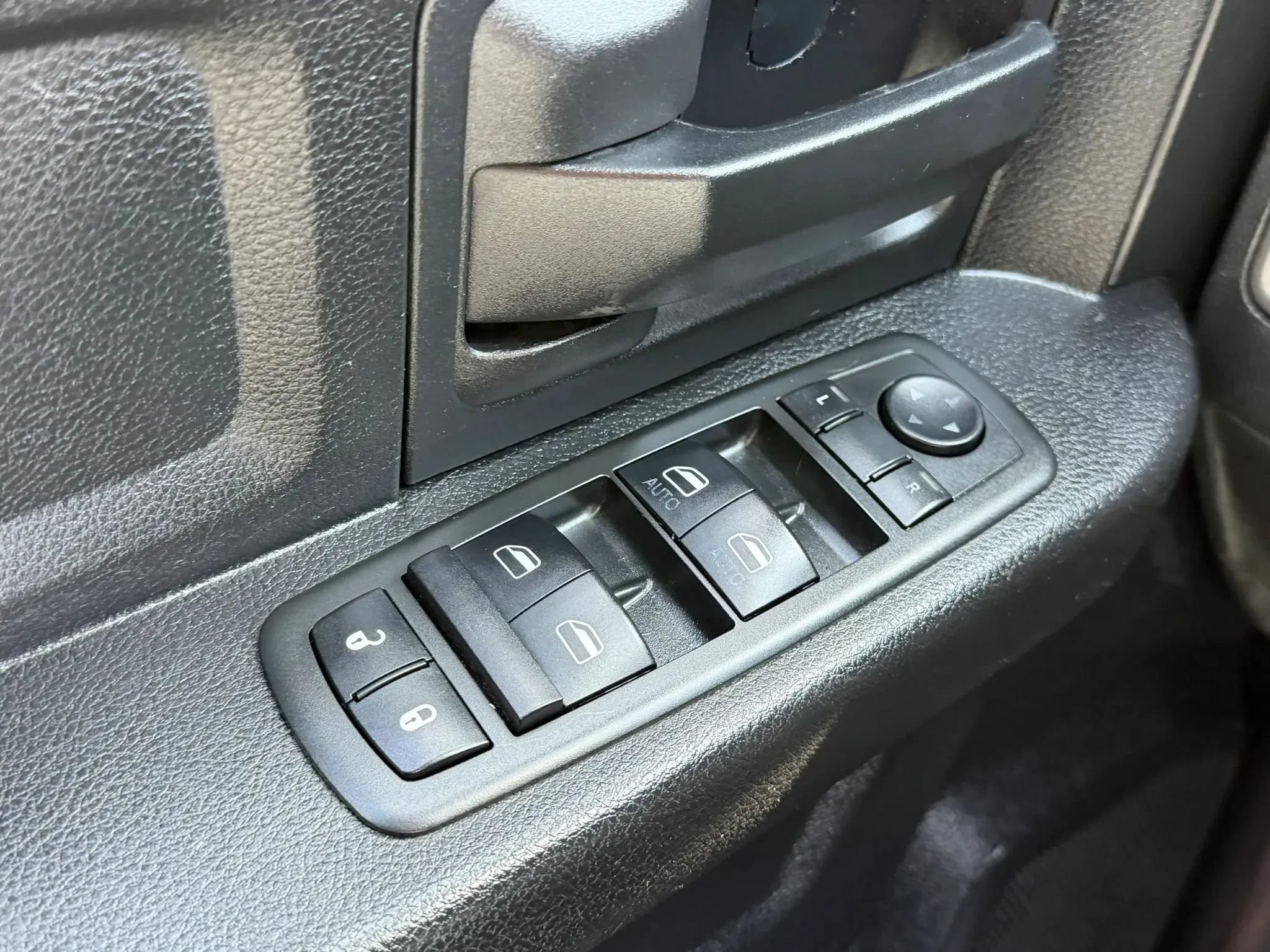 Used 2013 RAM 1500 Express AWD/4WD image 22