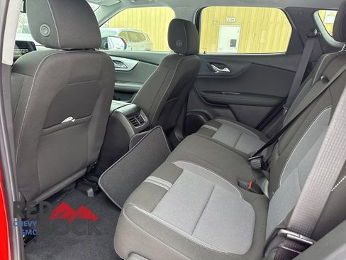 New 2026 Chevrolet Blazer LT w/ Convenience Package image 12
