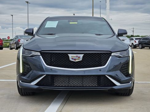 Certified 2025 Cadillac CT4 Sport RWD image 6