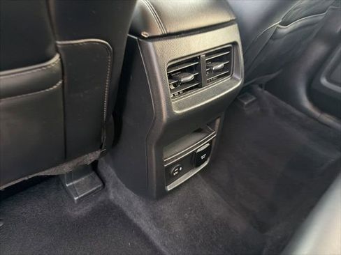 Used 2022 Ford Edge SEL w/ Convenience Package image 15