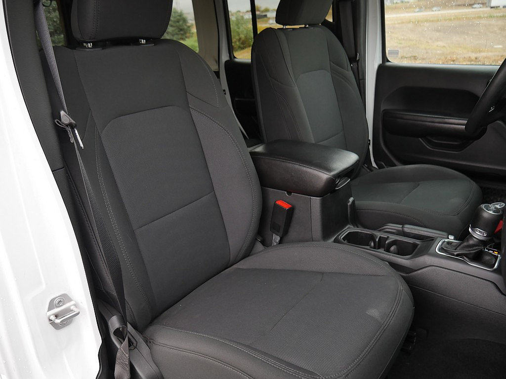 Used 2018 Jeep Wrangler Unlimited Sport AWD/4WD image 56