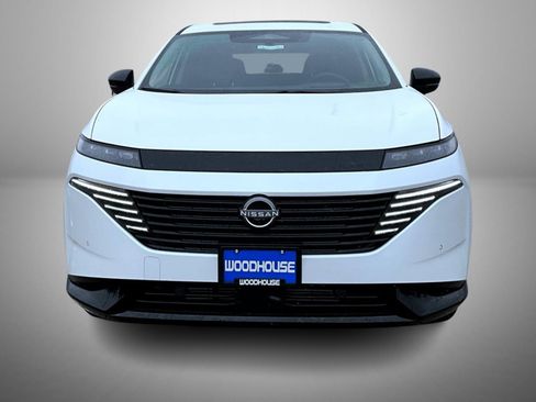 New 2026 Nissan Murano Platinum w/ Cargo Package AWD/4WD image 2