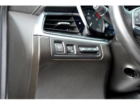 Used 2020 Cadillac XT5 Premium Luxury image 29