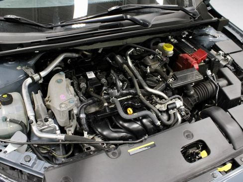 Used 2025 Nissan Sentra SR w/ SR Premium Package FWD image 15
