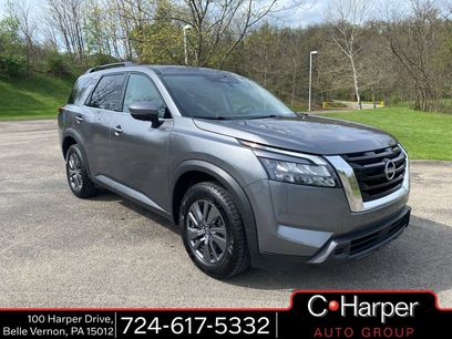 Used 2024 Nissan Pathfinder SV