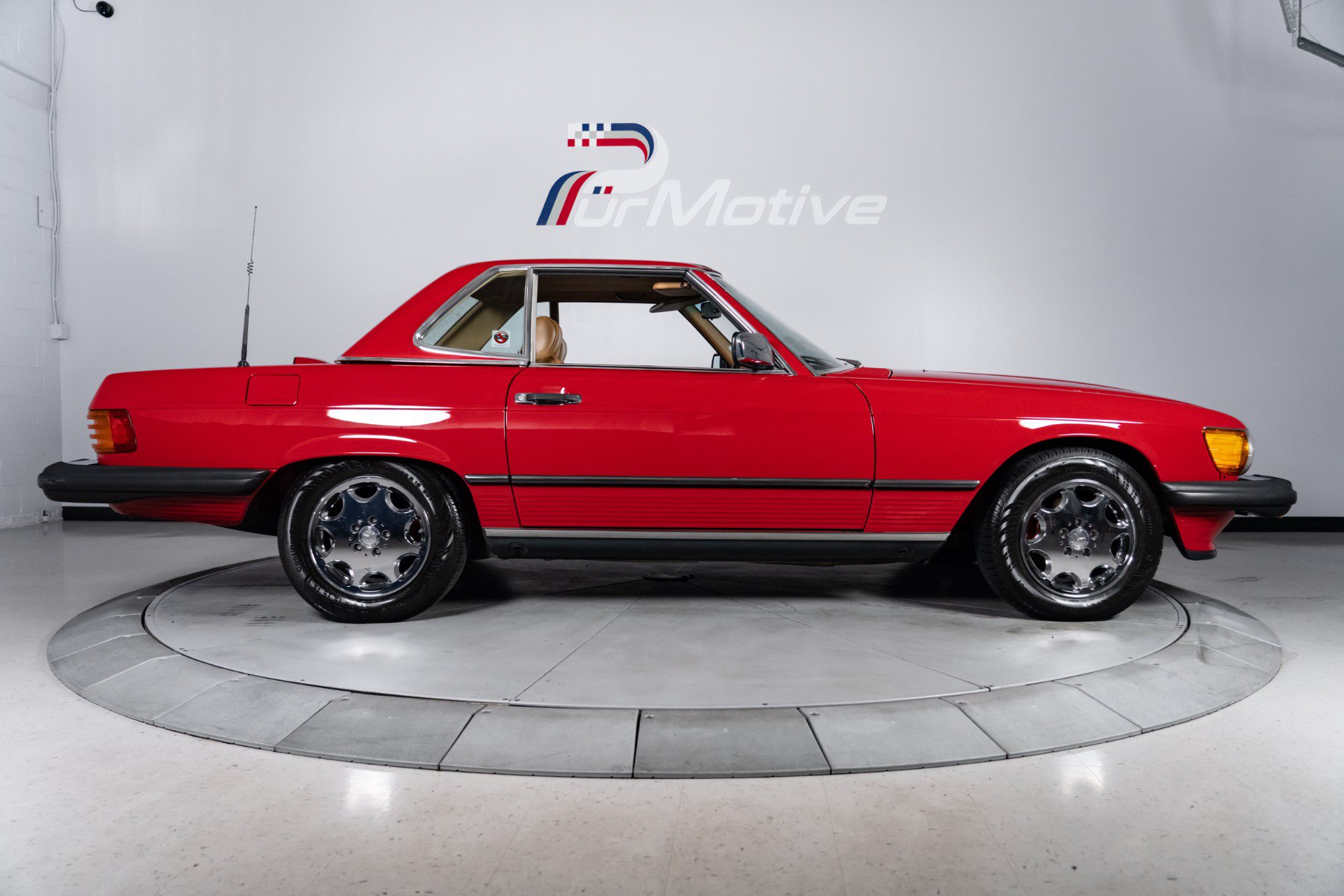 Used 1987 Mercedes-Benz 560 SL image 11