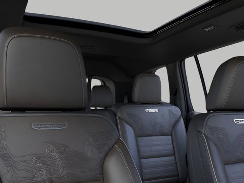 New 2026 GMC Acadia Denali Ultimate w/ LPO, All-Weather Package AWD/4WD image 24