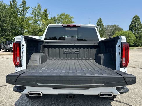 Certified 2026 GMC Sierra 1500 Denali w/ Denali Reserve Package AWD/4WD image 37