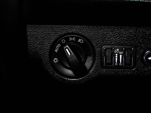 Used 2021 Dodge Challenger R/T Scat Pack RWD image 32