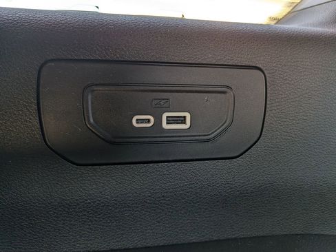 Used 2024 Jeep Grand Cherokee L Limited w/ Luxury Tech Group II image 38