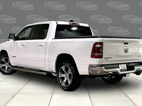 Used 2023 RAM 1500 Laramie AWD/4WD image 5