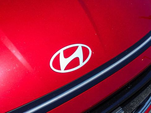 Certified 2025 Hyundai Sonata SEL FWD image 14