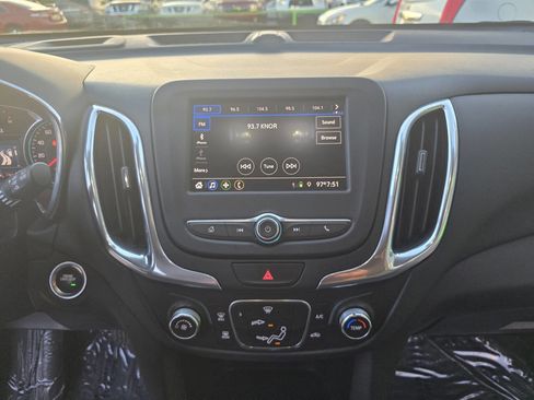 Used 2021 Chevrolet Equinox LT image 27