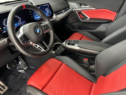Used 2026 BMW X1 M35i w/ Convenience Package AWD/4WD image 4