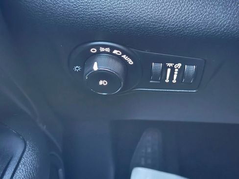 Used 2023 Jeep Compass Trailhawk w/ Trailhawk Elite Group image 24