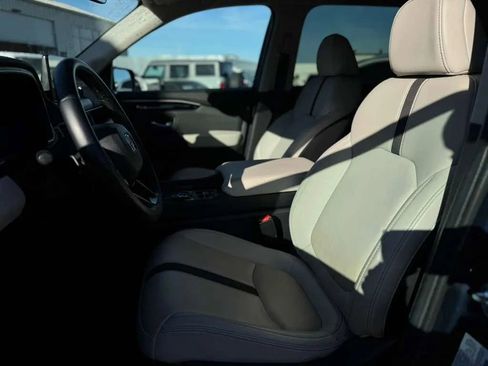 Used 2026 Honda Passport RTL image 14