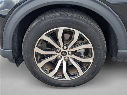 Used 2023 Ford Explorer ST-Line w/ Class IV Trailer Tow Package RWD image 10