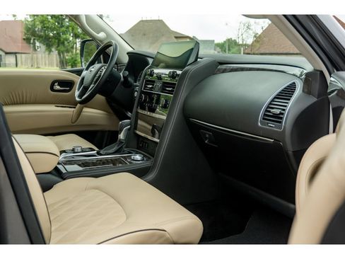Used 2024 Nissan Armada Platinum w/ Captain's Chairs Package AWD/4WD image 21