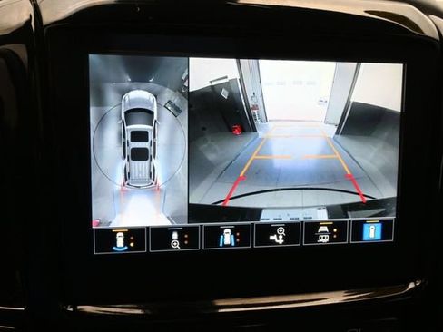 Used 2023 Chevrolet Traverse Premier w/ Redline Edition AWD/4WD image 45