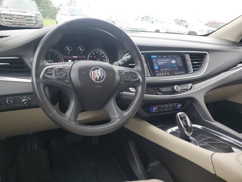 Used 2021 Buick Enclave Essence w/ Sound and Sites Package AWD/4WD image 19