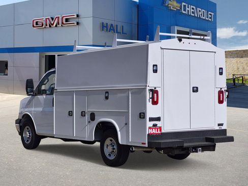 New 2025 Chevrolet Express 3500 w/ Power Convenience Package image 3