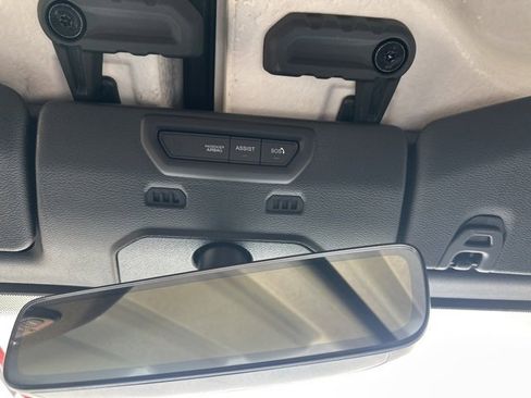 Used 2023 Jeep Gladiator Sport S image 30