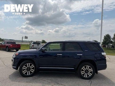 Used 2023 Toyota 4Runner Limited AWD/4WD image 5