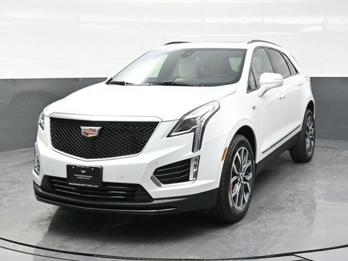 New 2025 Cadillac XT5 Sportv w/ LPO, Floor Liner Package image 2