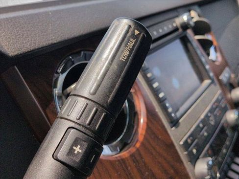 Used 2011 Ford F250 Lariat w/ Lariat Ultimate Pkg AWD/4WD image 12