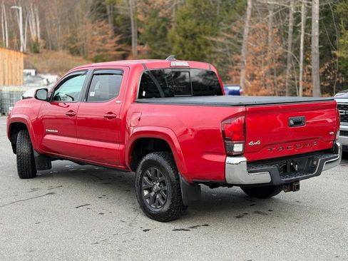 Used 2020 Toyota Tacoma SR5 image 3