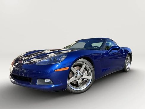 Used 2005 Chevrolet Corvette Coupe w/ Preferred Equipment Group RWD image 26