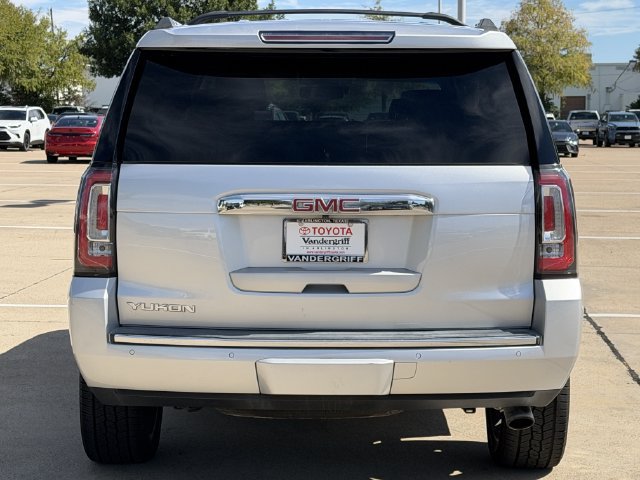 Used 2020 GMC Yukon Denali w/ Denali Ultimate Package RWD image 5