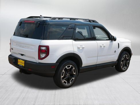 Certified 2023 Ford Bronco Sport Outer Banks AWD/4WD image 7