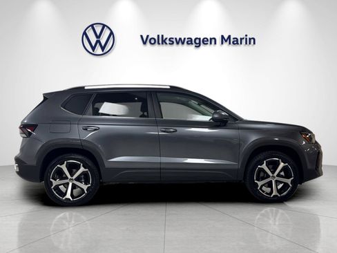 New 2026 Volkswagen Taos SEL AWD/4WD image 6