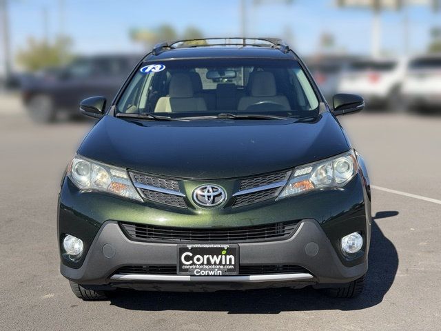 Used 2013 Toyota RAV4 XLE AWD/4WD image 6