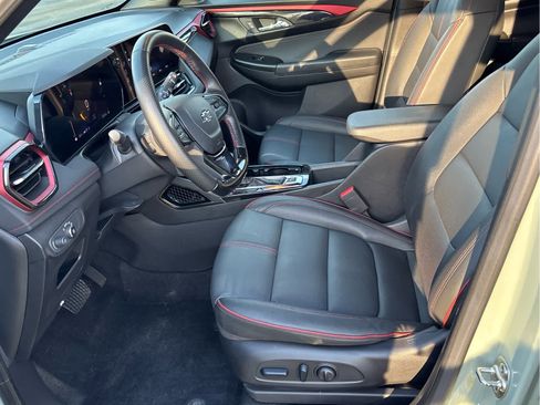 Used 2024 Chevrolet TrailBlazer RS w/ Convenience Package image 7