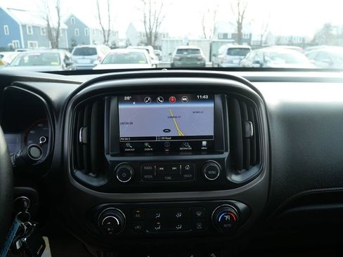 Used 2016 GMC Canyon SLE w/ All Terrain Adventure Package image 16