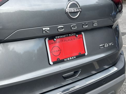 Certified 2023 Nissan Rogue SV AWD/4WD image 32