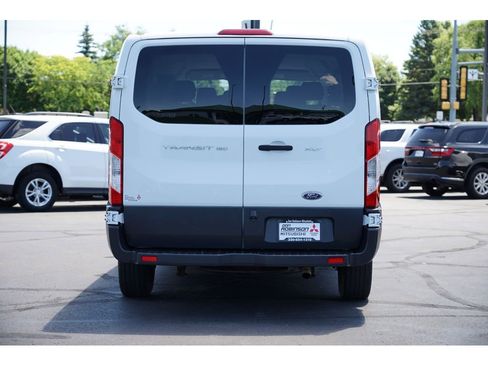 Used 2015 Ford Transit 150 XLT image 4